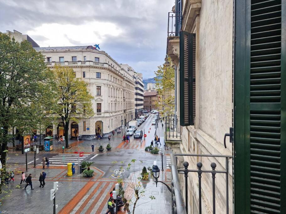 Gran Via & Parking Gratis By Aloha Bilbao