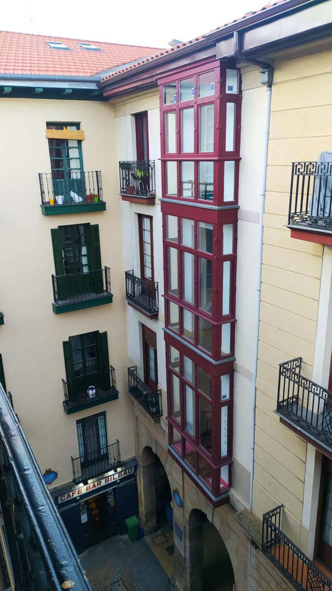 Manoli Pensión Bilbao