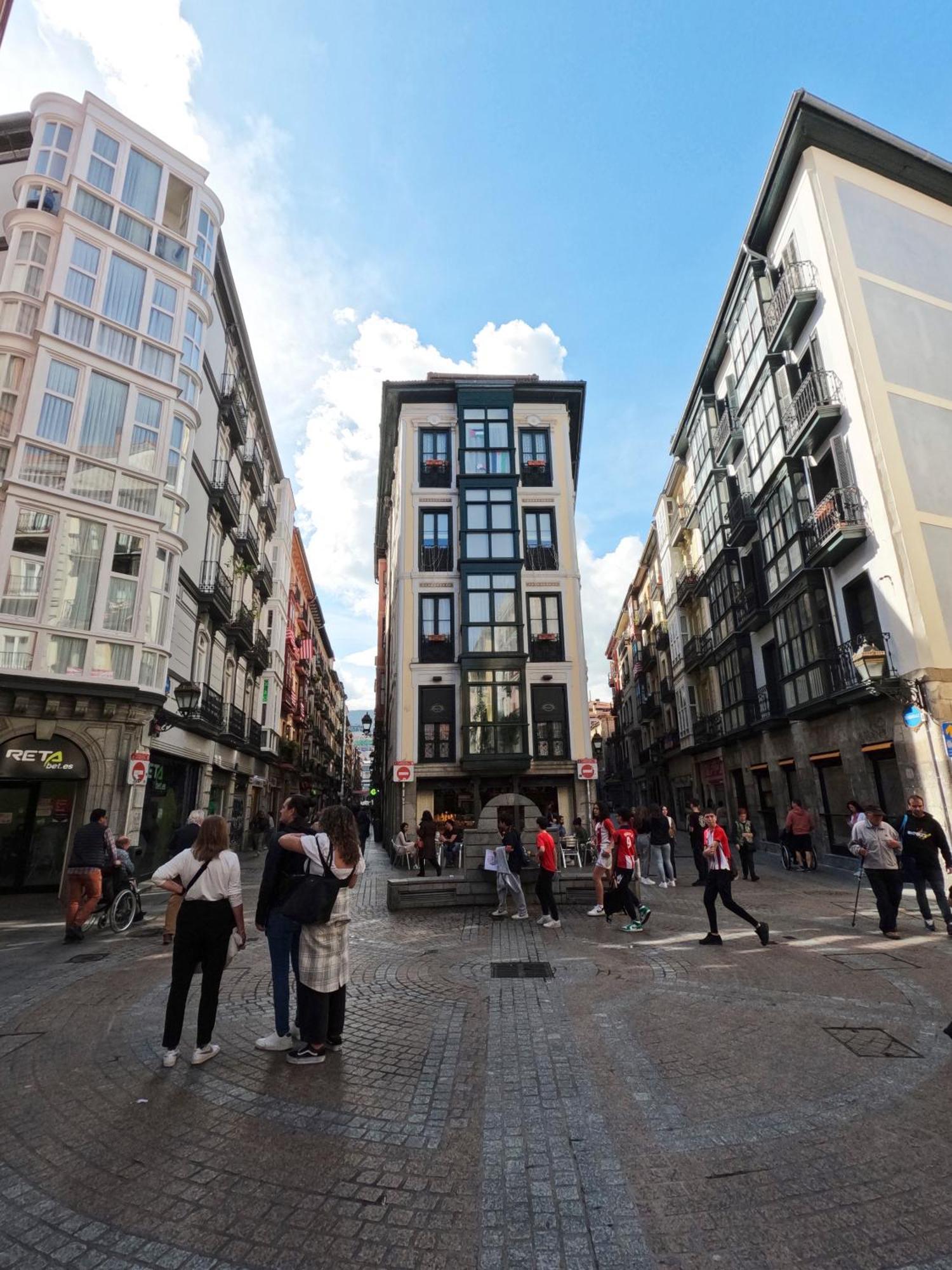 Casual Serantes Bilbao