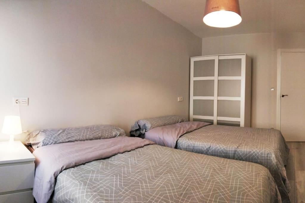 Casco Viejo 5 Min, 3 ,moderno,garaje Apartamento