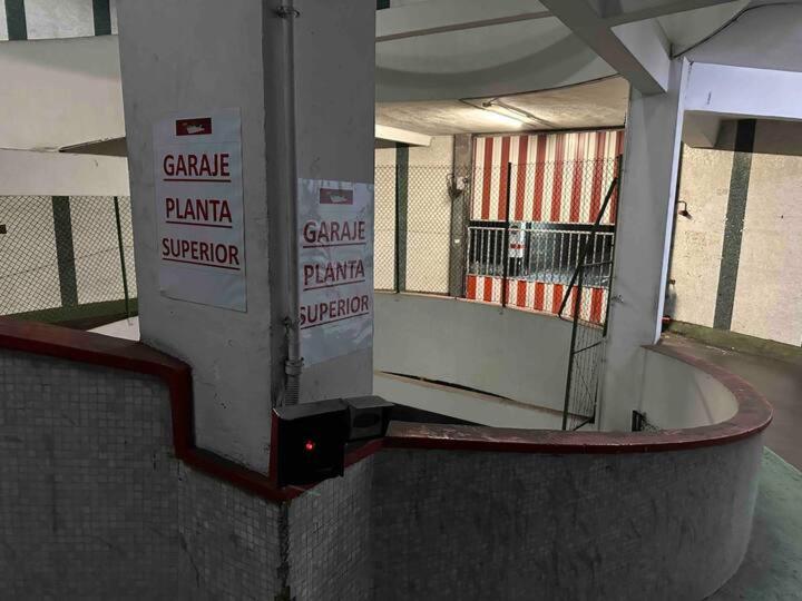 Acb - Z26 Centrico - Parking Gratis