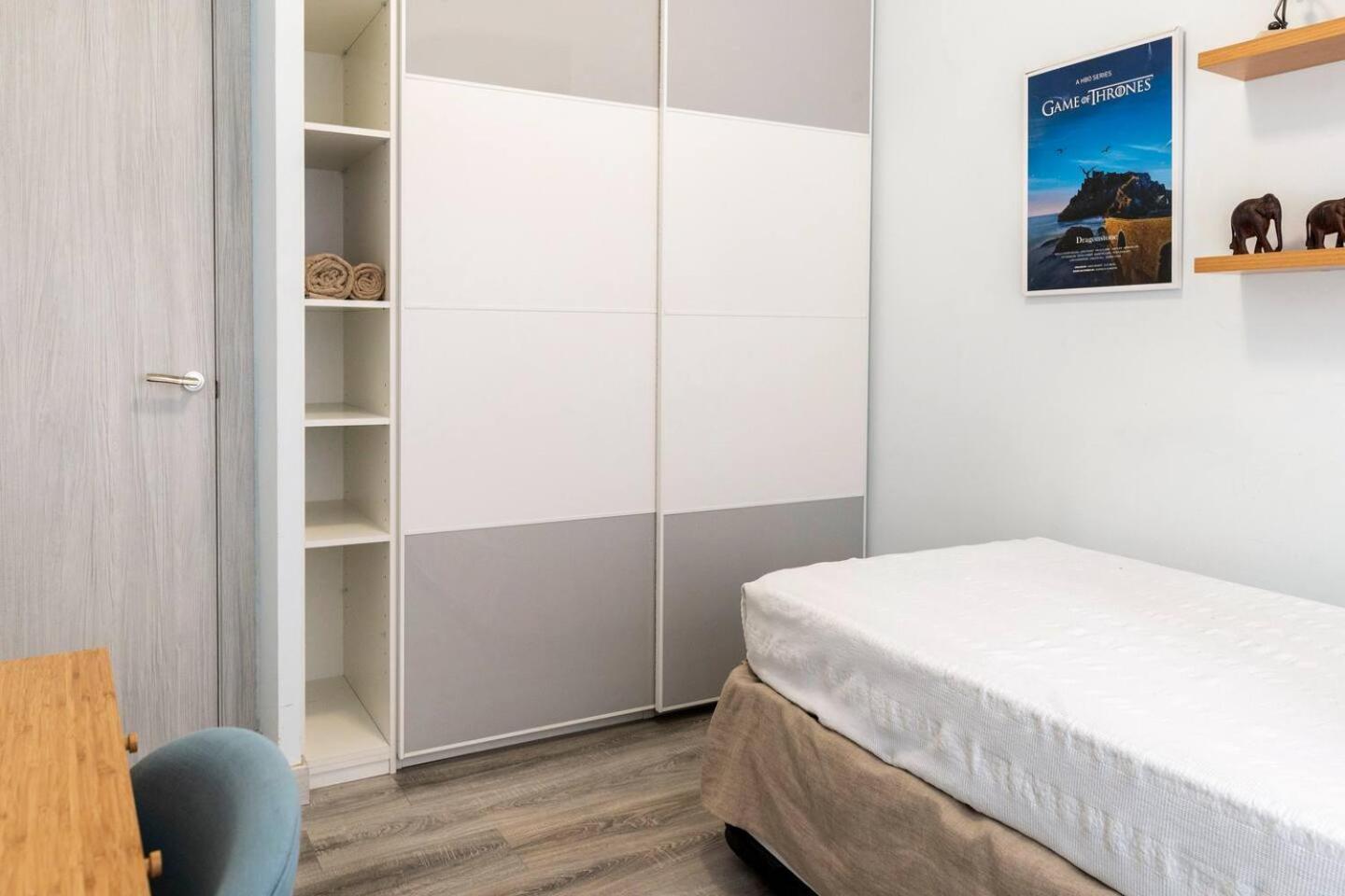 Apartamento Amplio, Luminoso Y Moderno Cerca Del Casco Viejo *