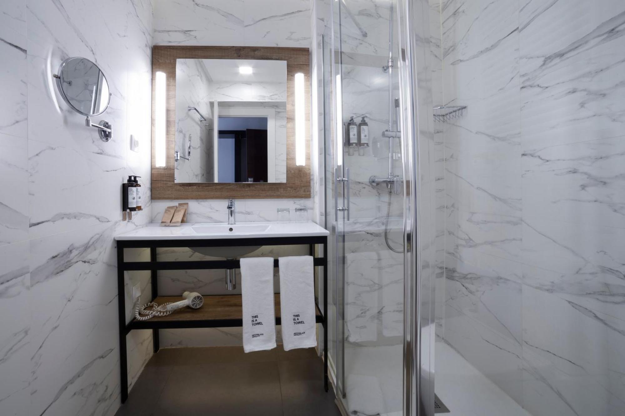 Hotel Petit Palace Arana Bilbao