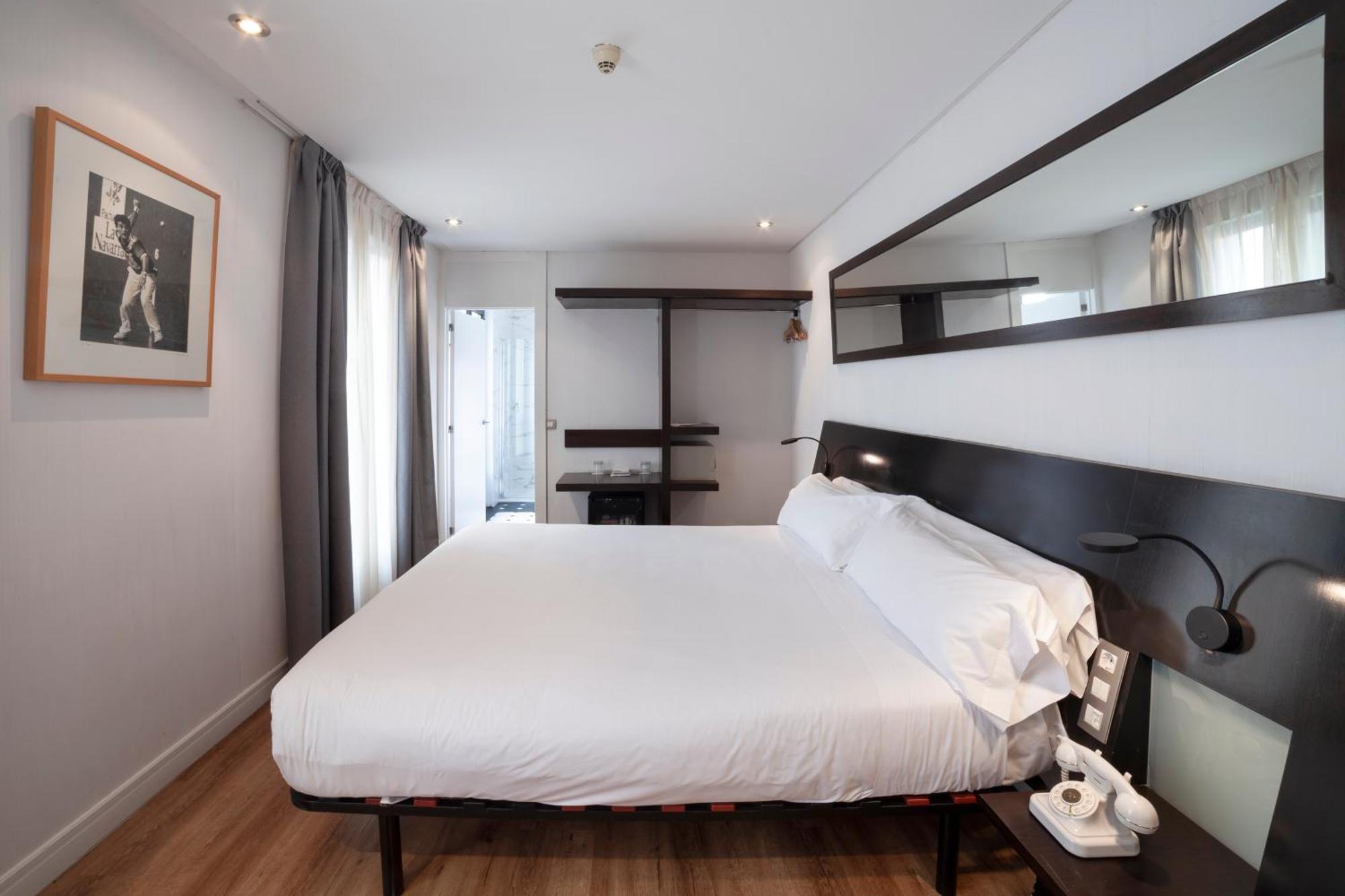 Petit Palace Arana Hotel 3*