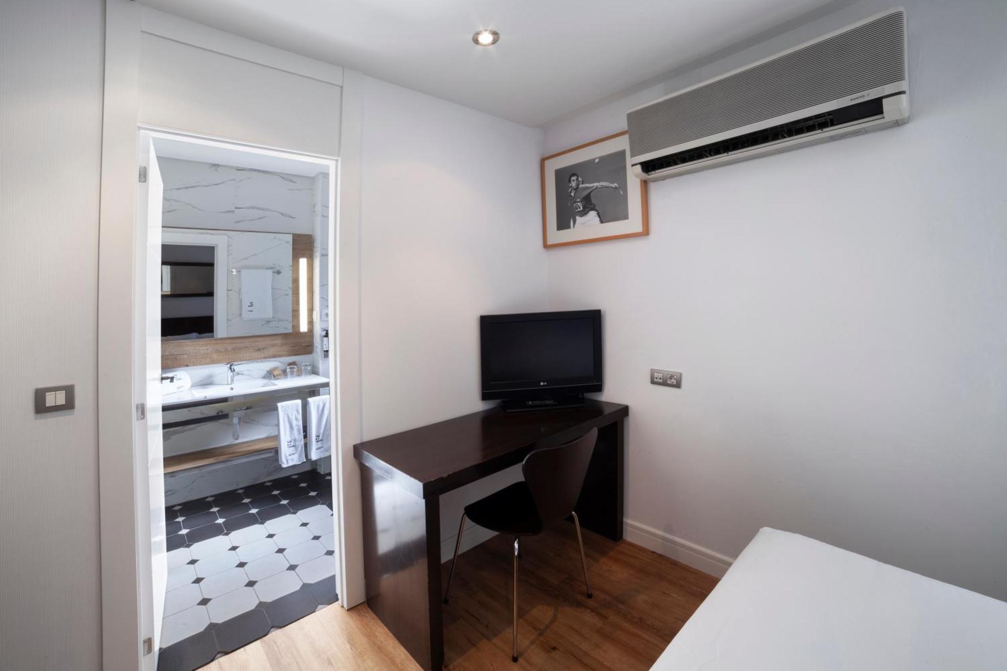 Petit Palace Arana Bilbao