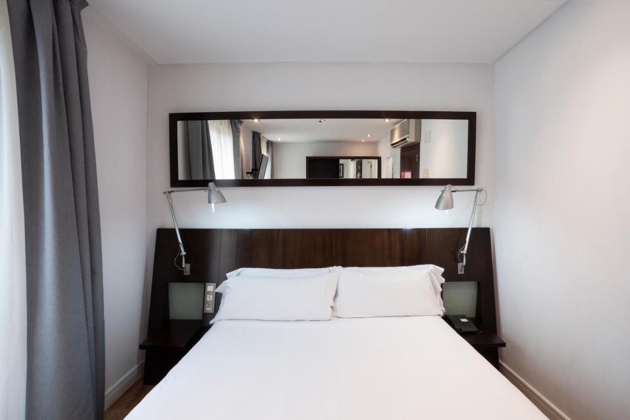 Hotel Petit Palace Arana