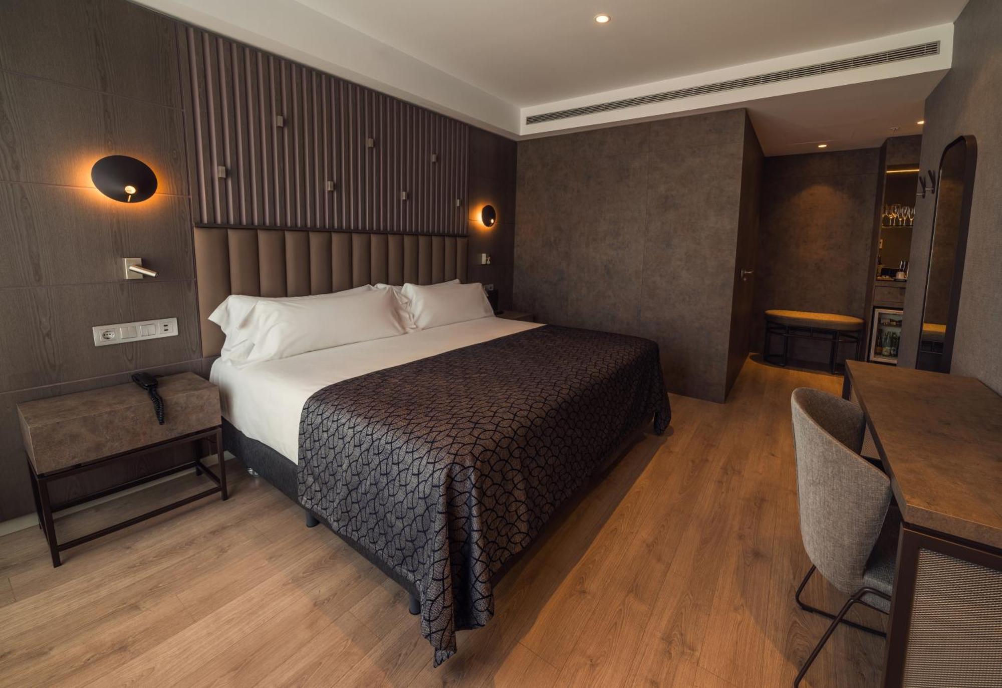 Catalonia Gran Via Hotel Bilbao