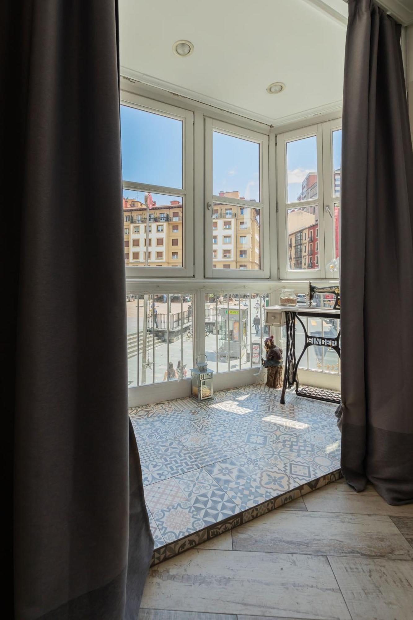 Apartamento Kapelagile Kalea-calle Sombrereria Bilbao