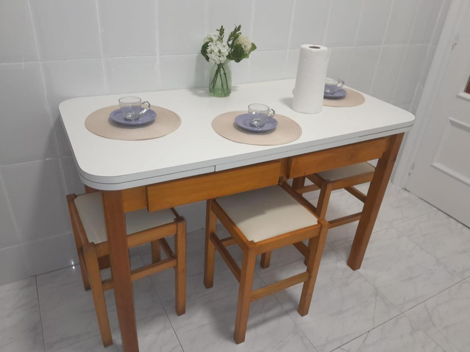 Piso Centrico En Apartamento *