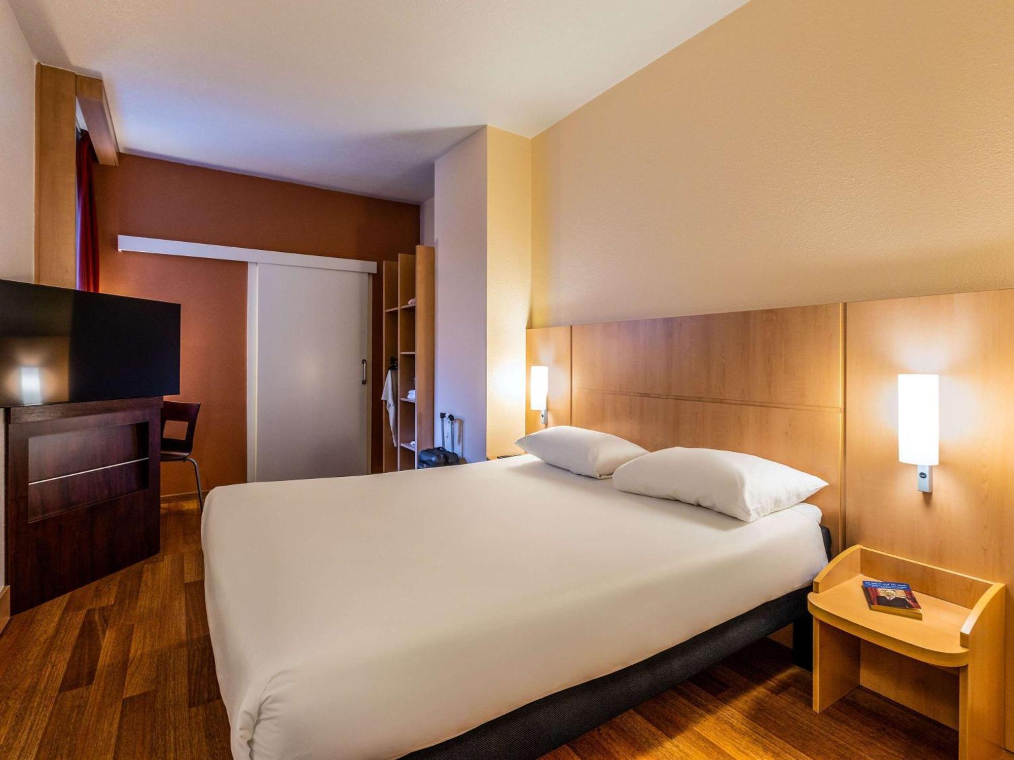 Ibis Centro Hotel