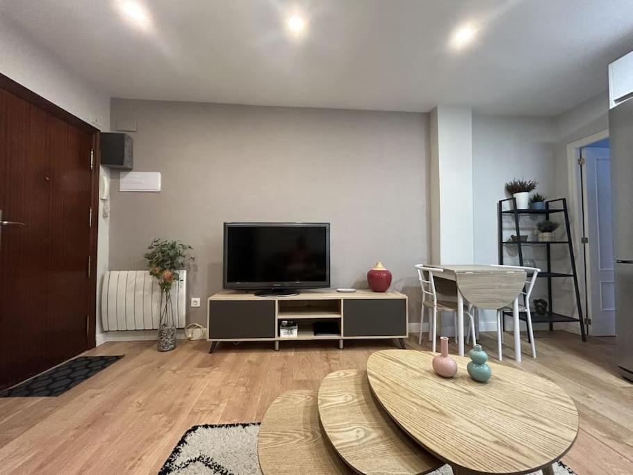 Apartamento Loft In Uribarri Bilbao