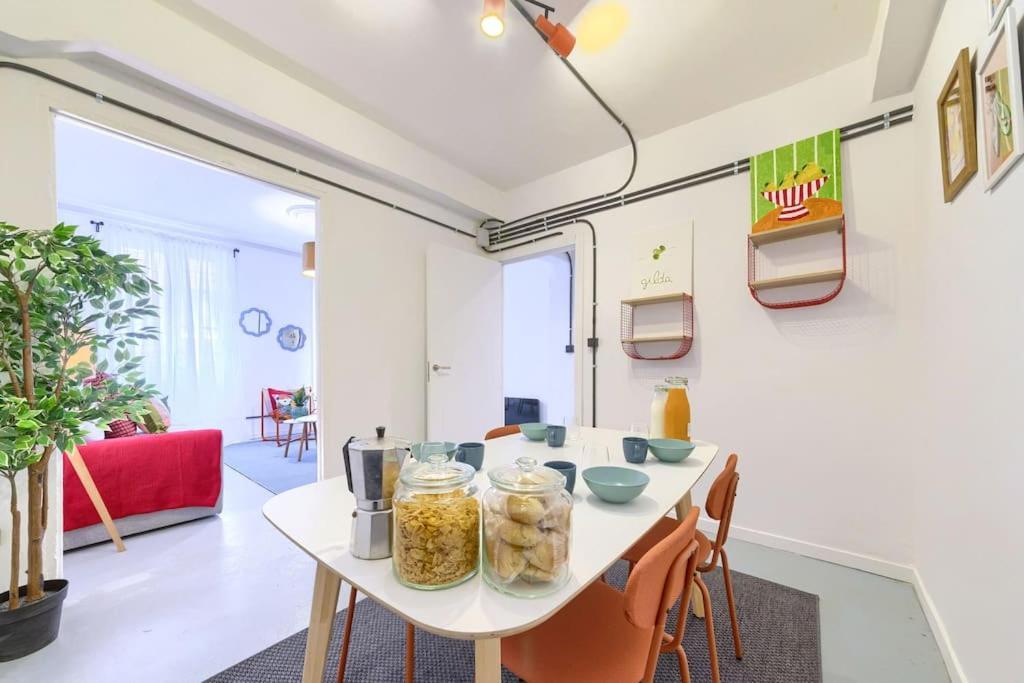 Urban Colors By Next Stop Apartamento Bilbao