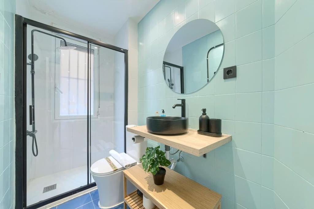 Urban Colors By Next Stop Apartamento Bilbao