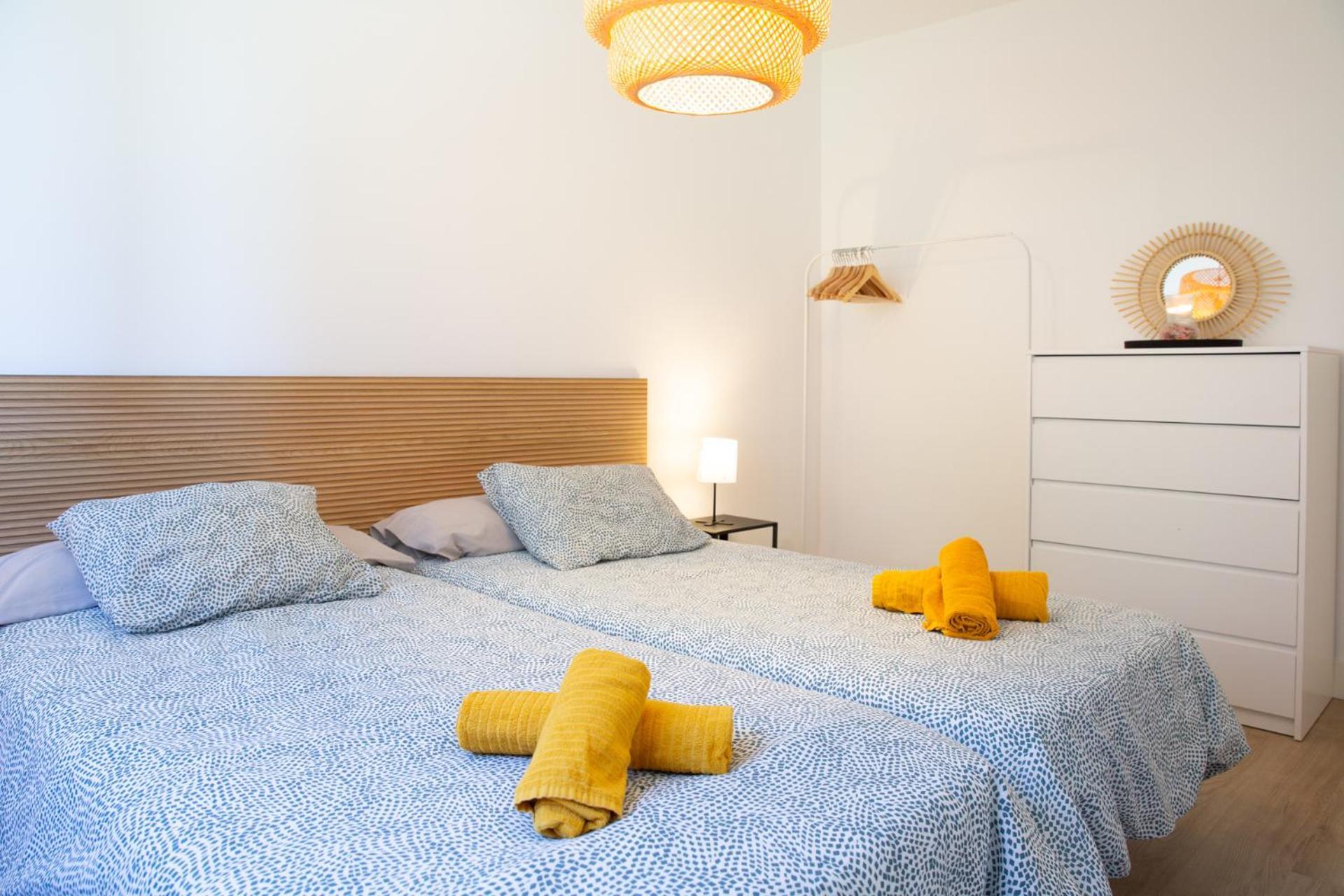 Nuevo, Grande Con Garaje, Arena, Casco Viejo Apartamento Bilbao