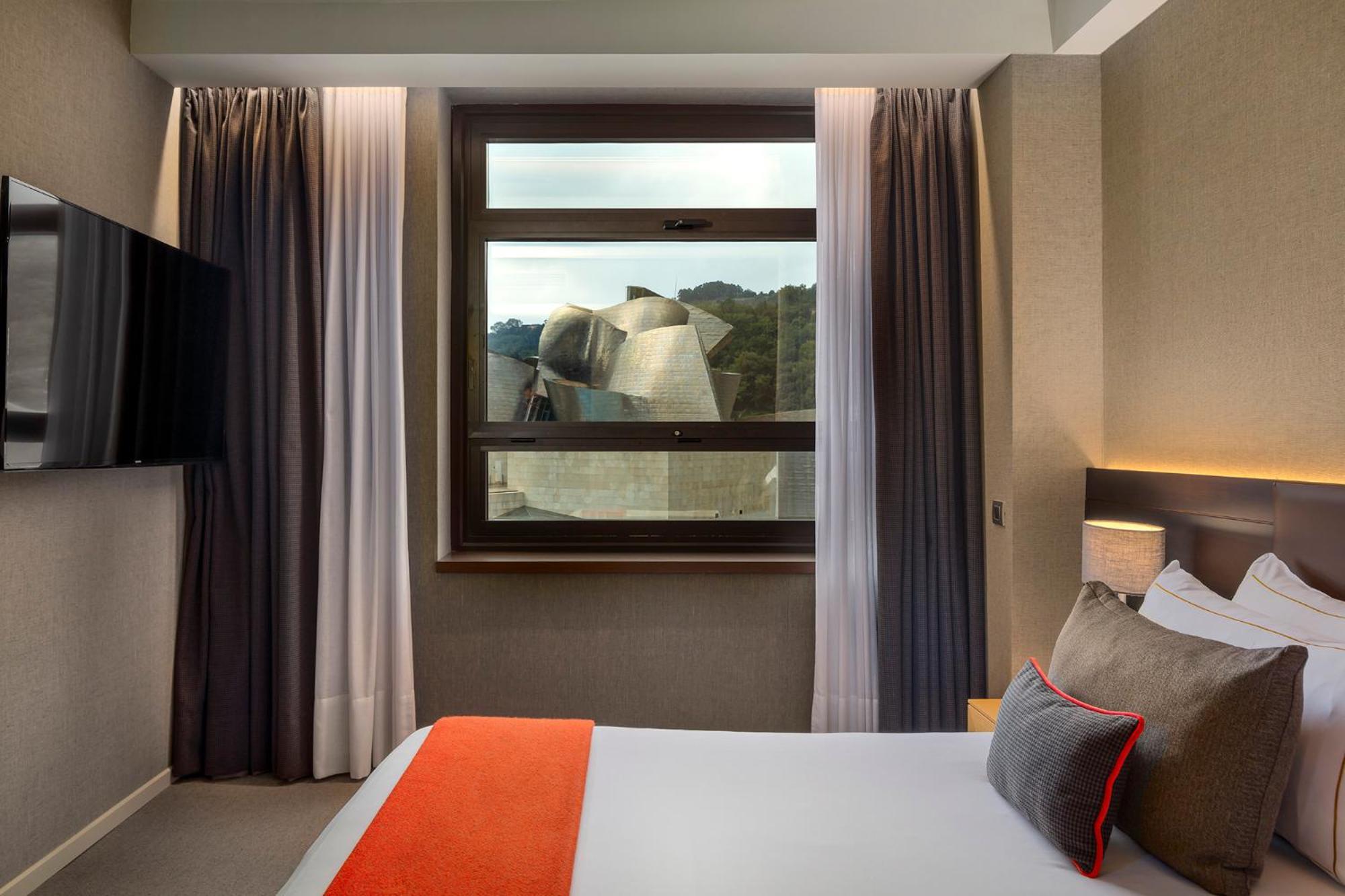 The Artist Grand Of Art Hotel 5*