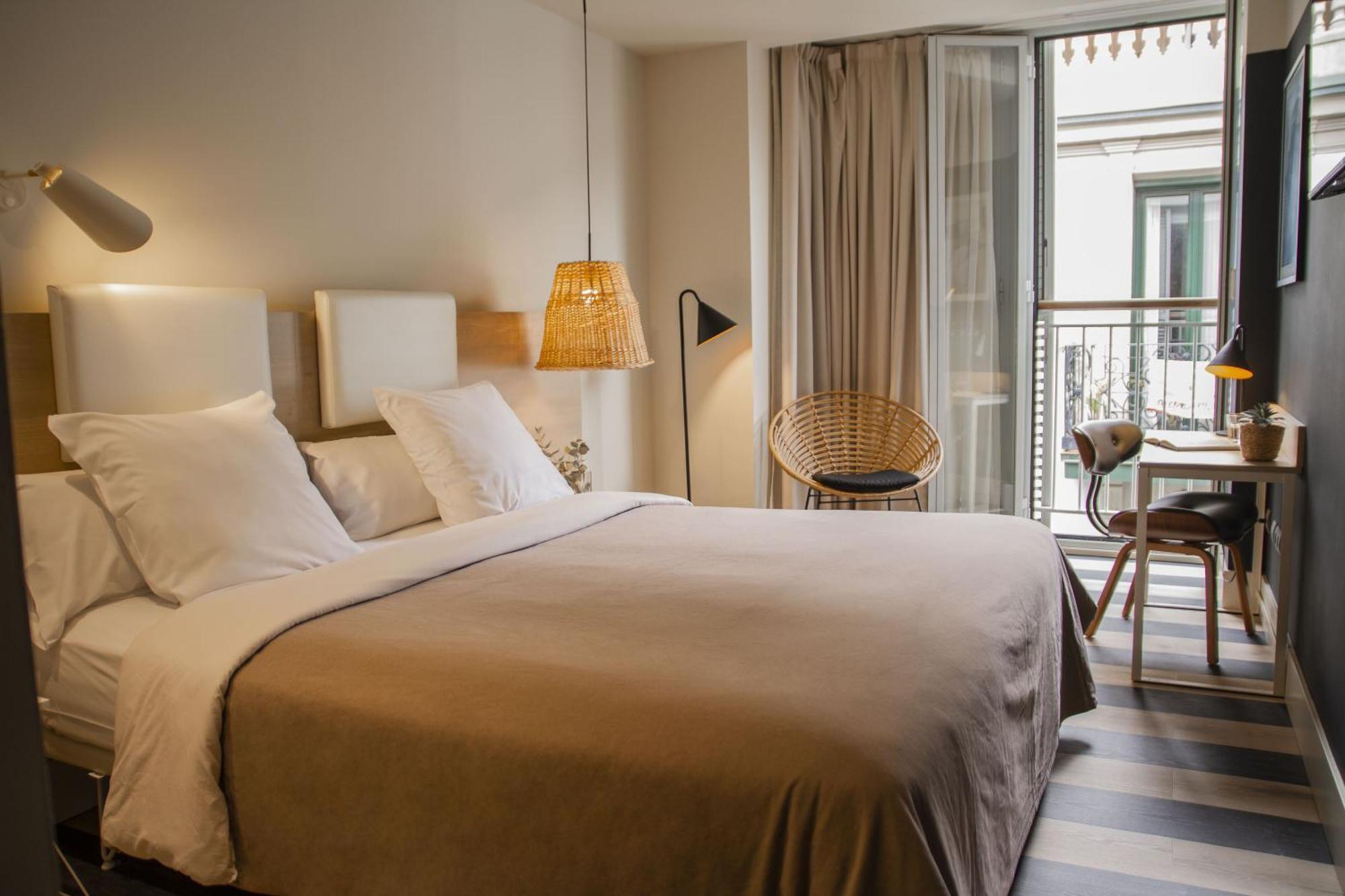 Select Hotel