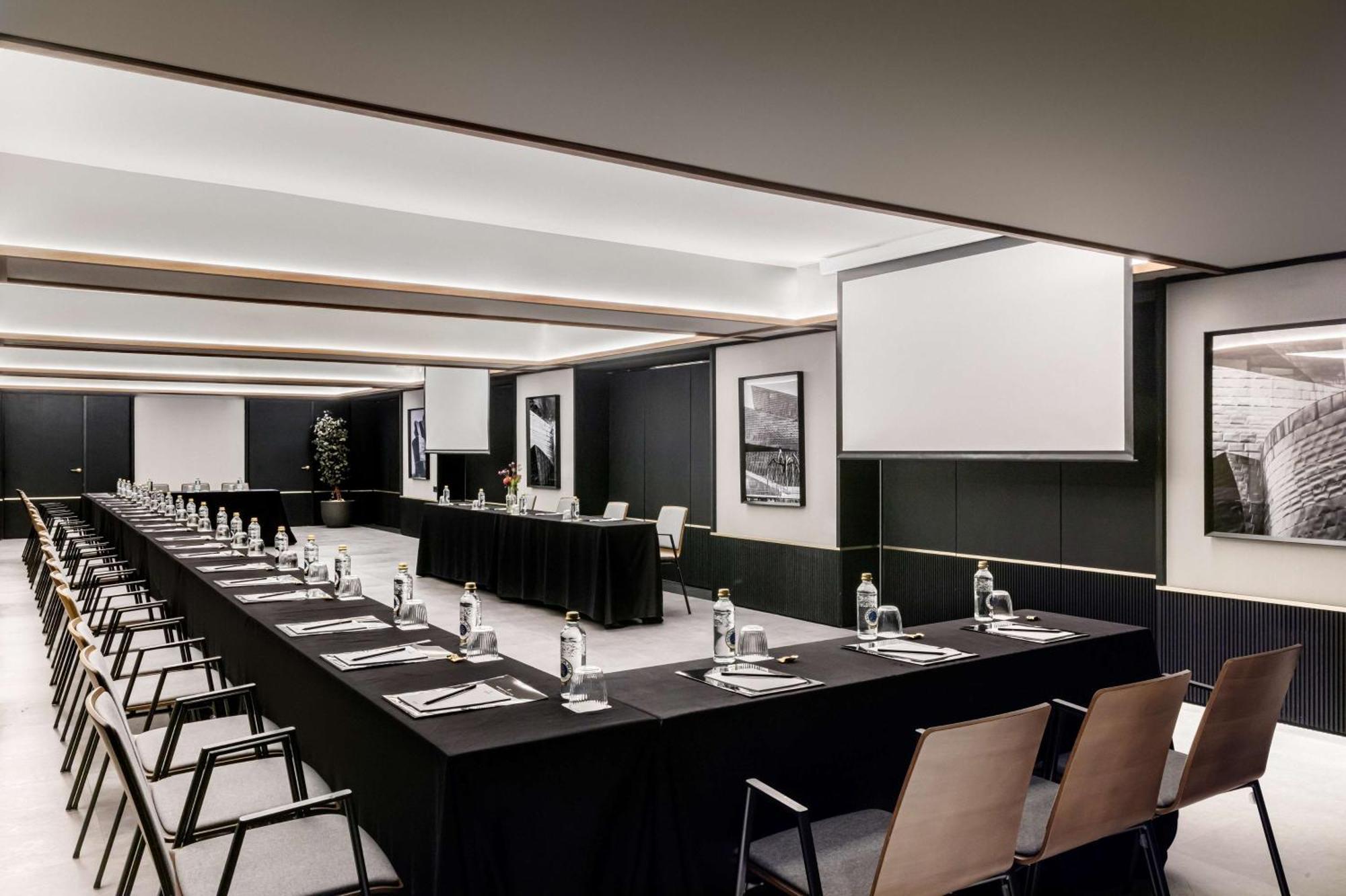 Radisson Collection