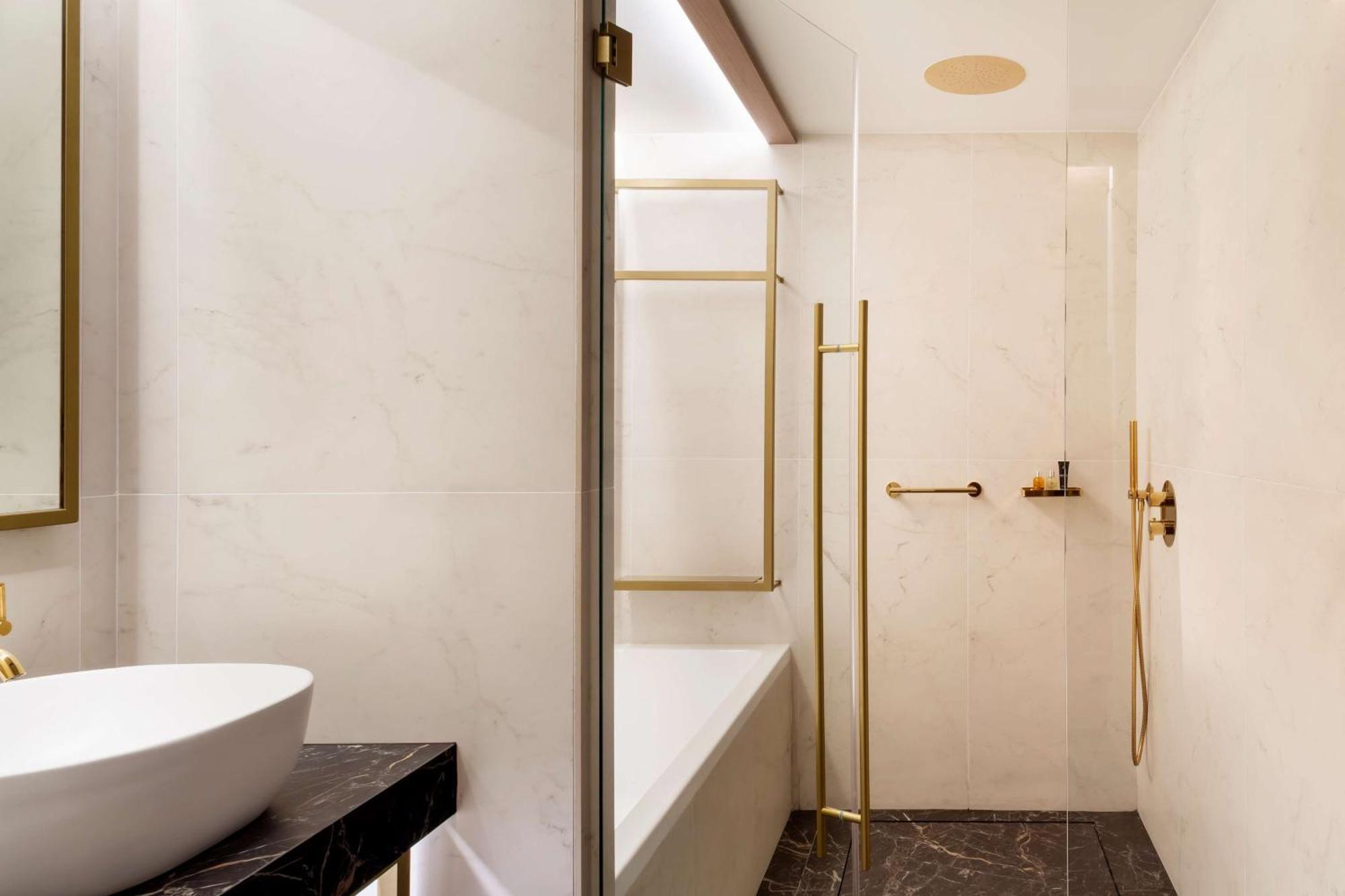 Radisson Collection 5* Bilbao