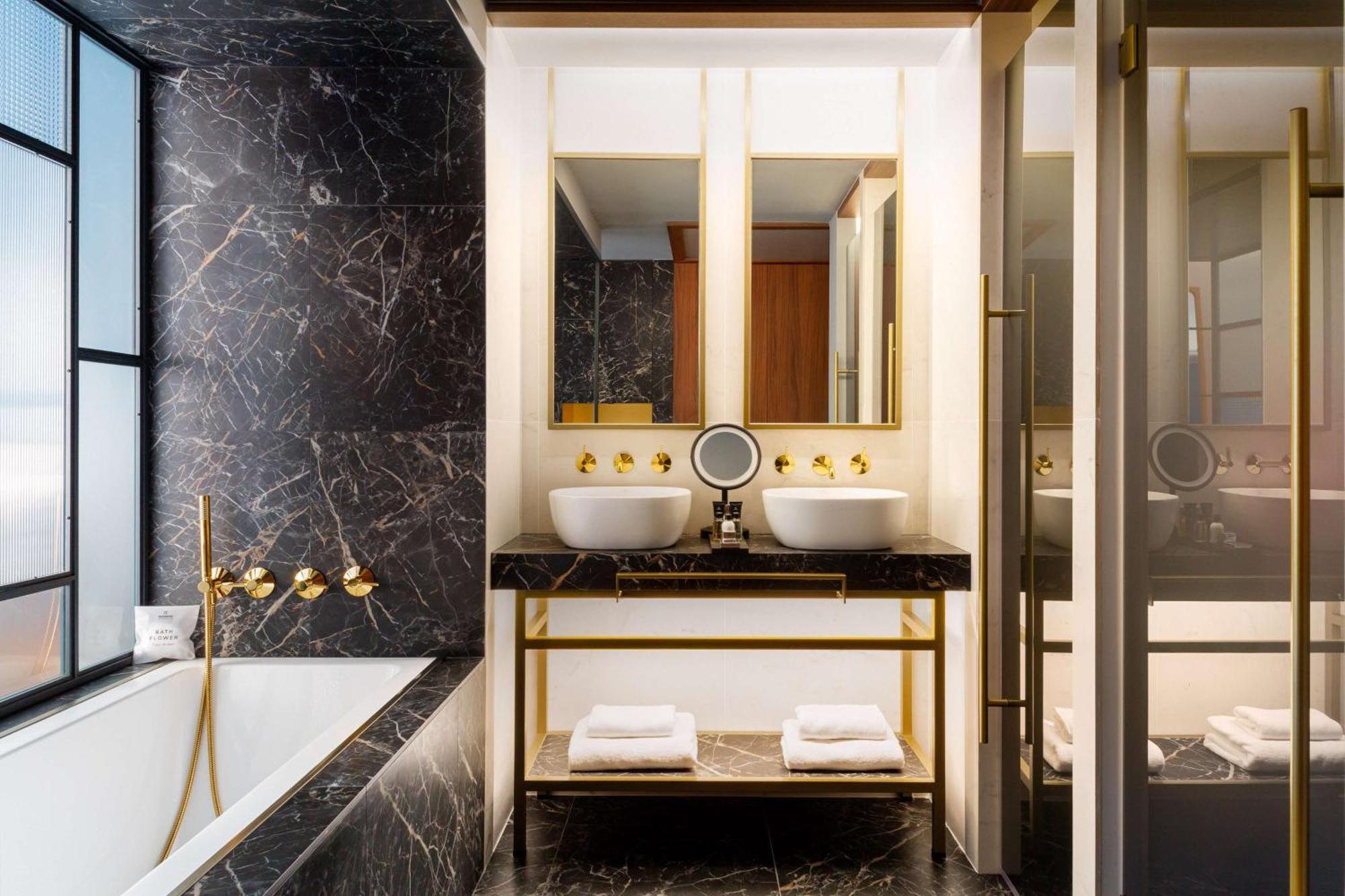 Radisson Collection Hotel Bilbao
