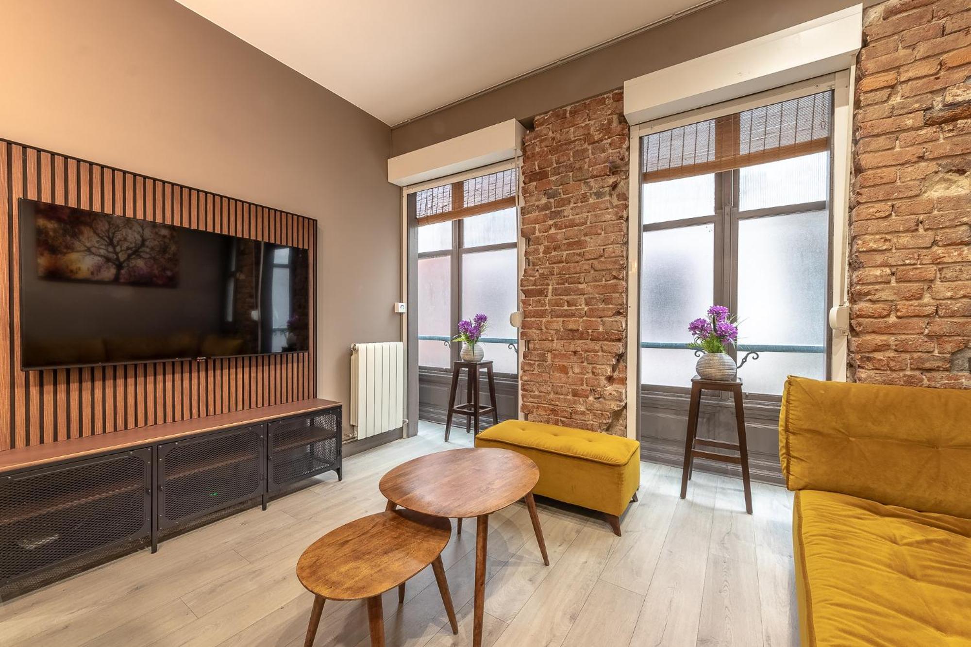 Old Town Xii By Aston Apartment *