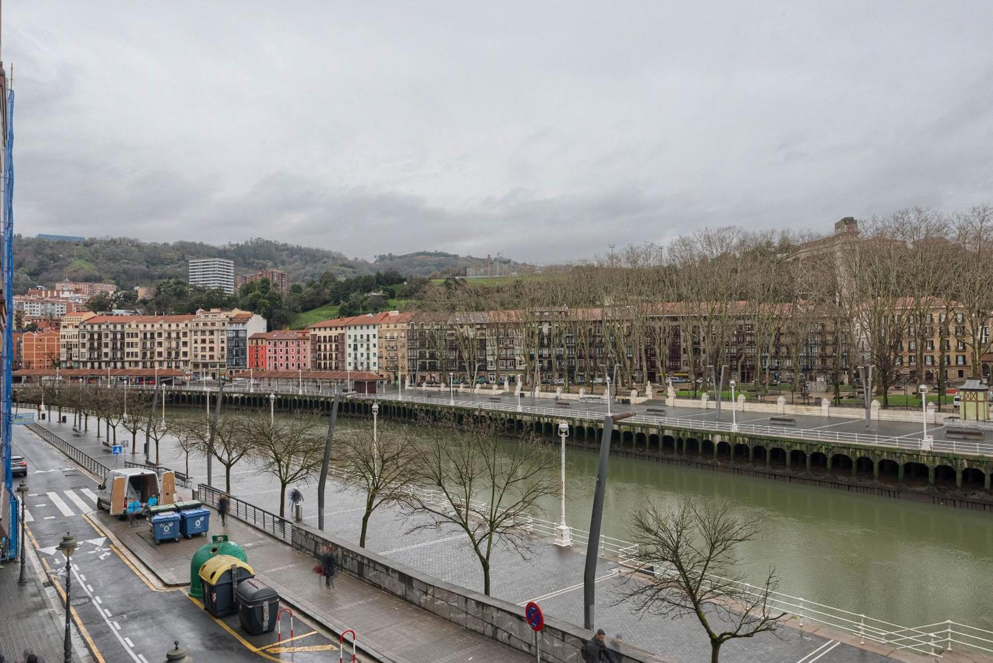 Piso Señorial Con Vistas A La Ria By Urban Hosts * Bilbao