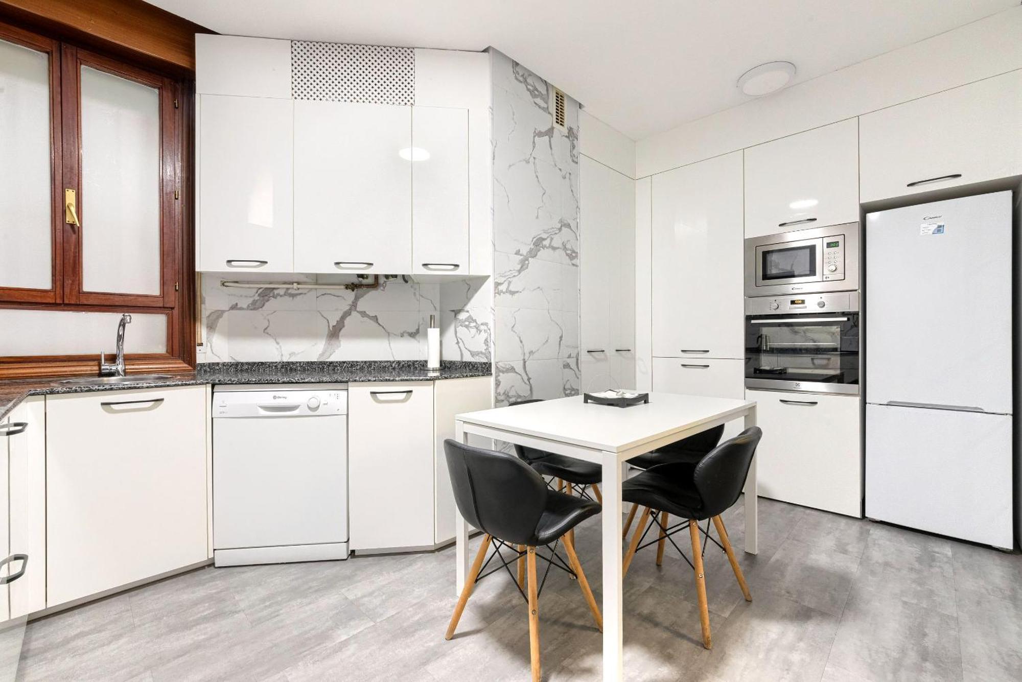 Apartamento Piso Señorial Con Vistas A La Ria By Urban Hosts *