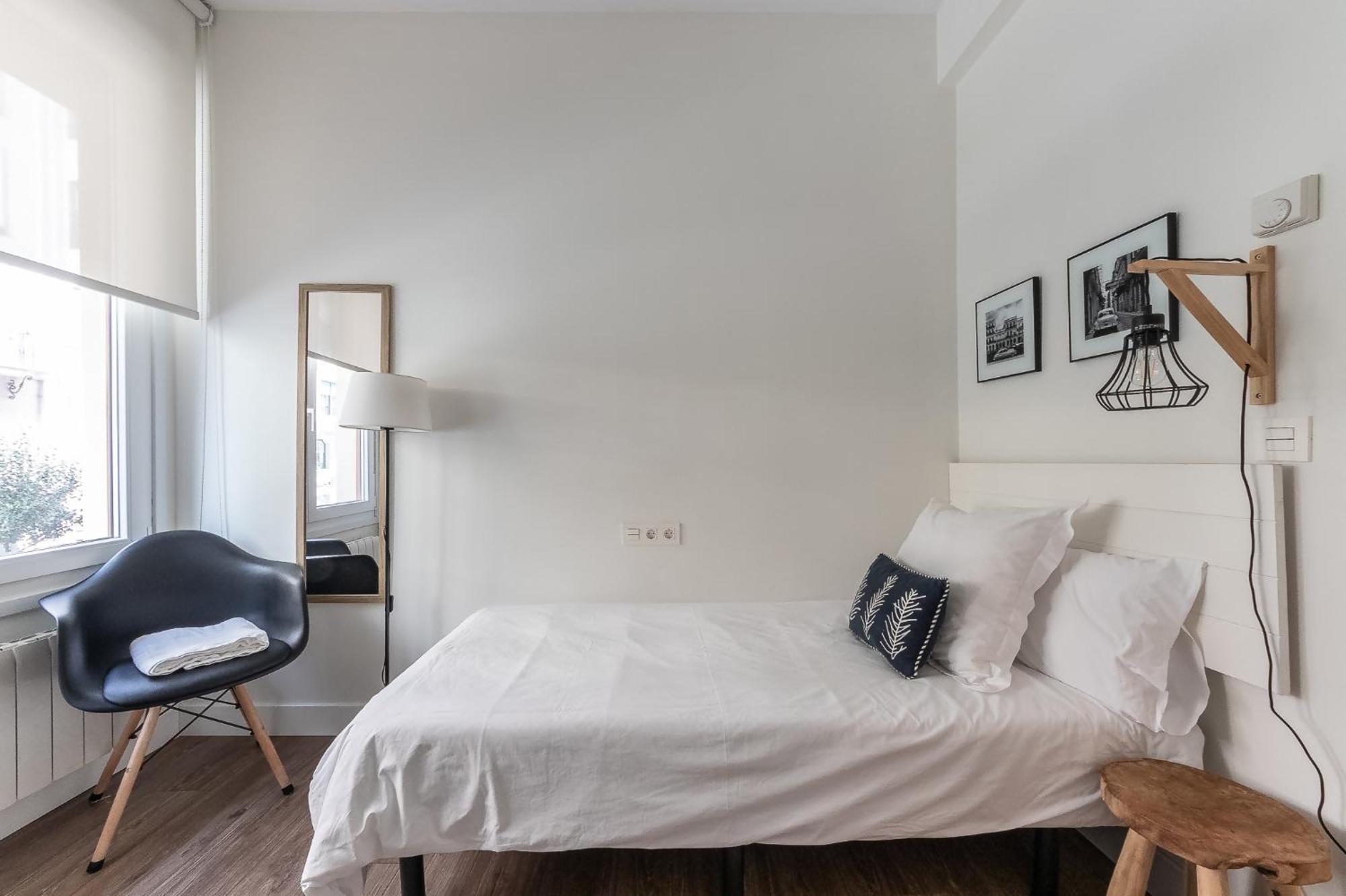 Home-loving Centre With Parking