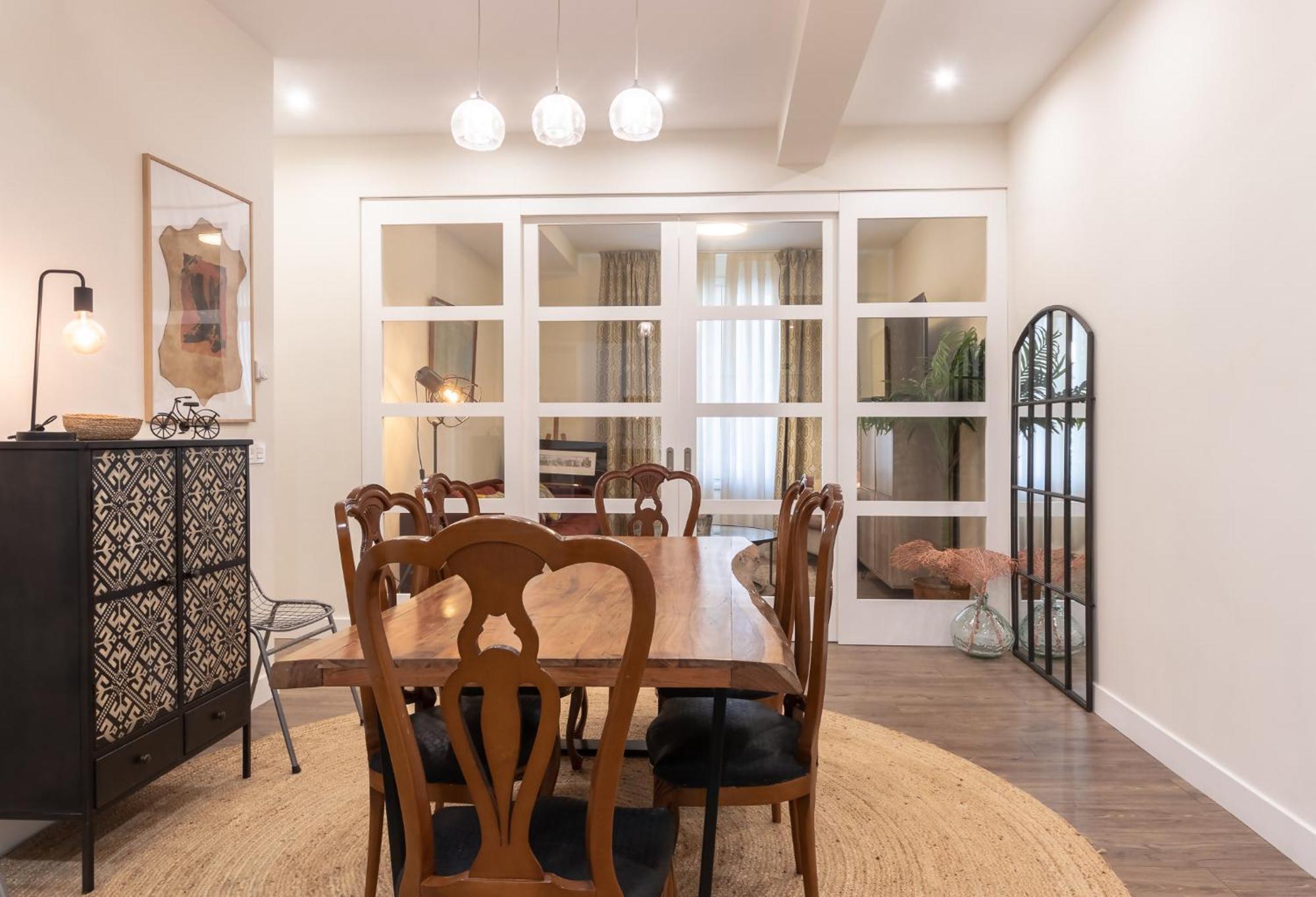 Apartamento Homeloving Centre With Parking *