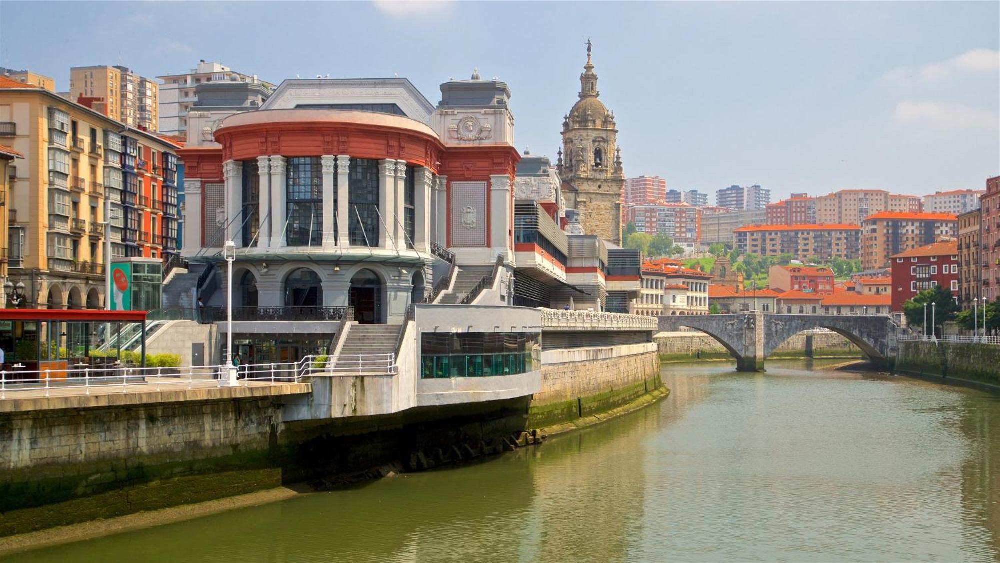A 270 M. Del Casco Viejo, A/c, 3 Habi. Y 2 Banos Apartamento Bilbao