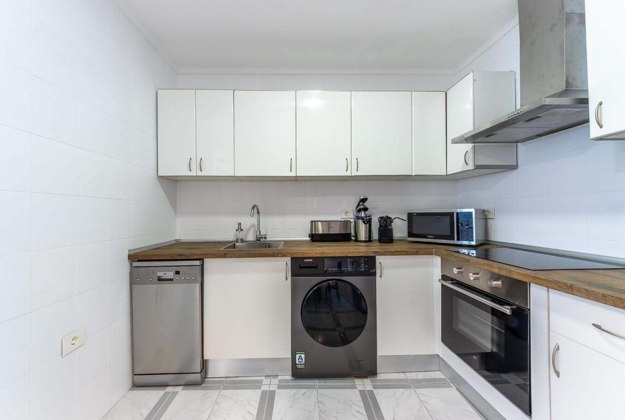 Charming 4 Double Bed Steps From The Old Town Apartamento Bilbao