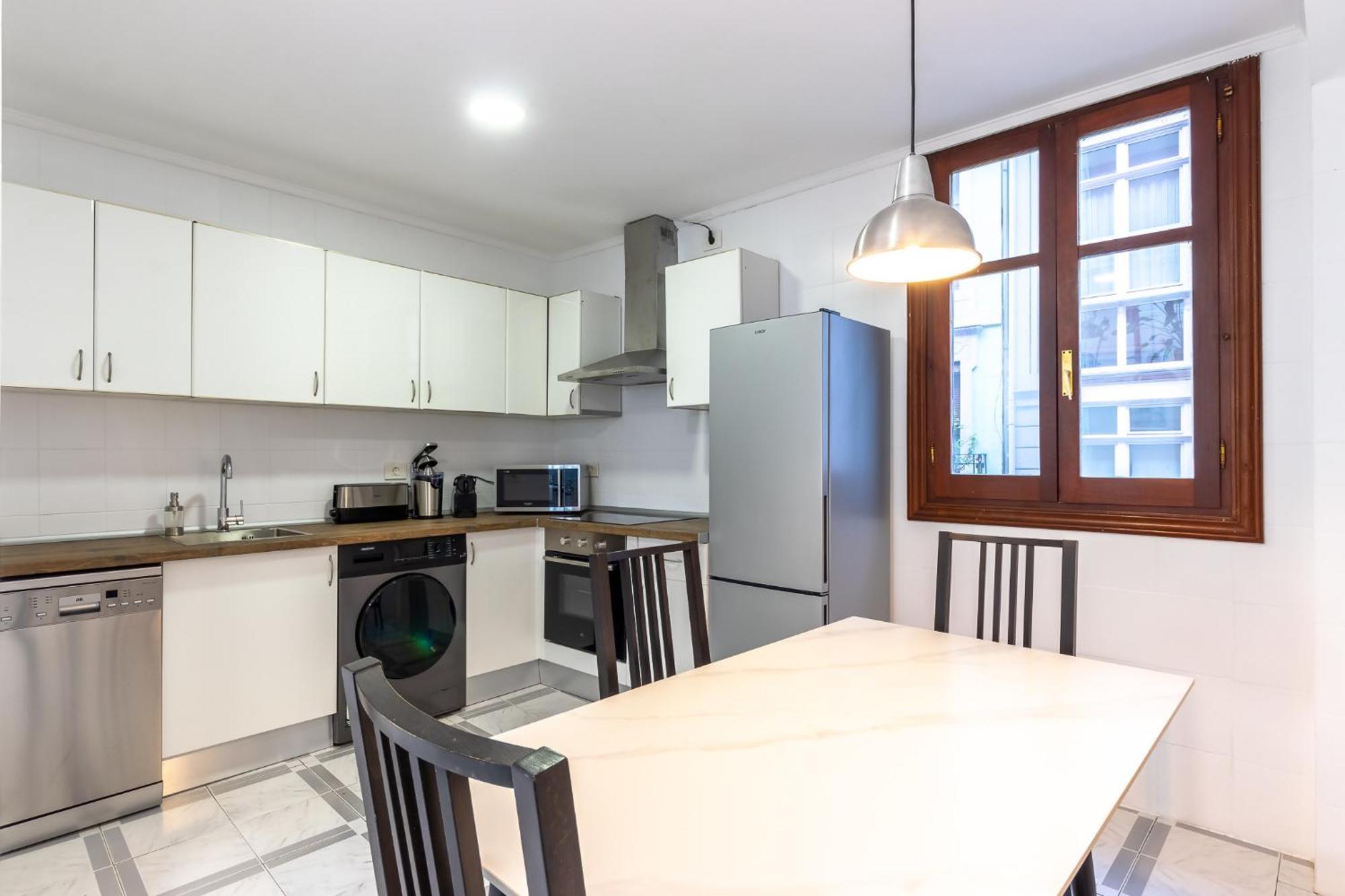 Apartamento Charming 4 Double Bed Steps From The Old Town *