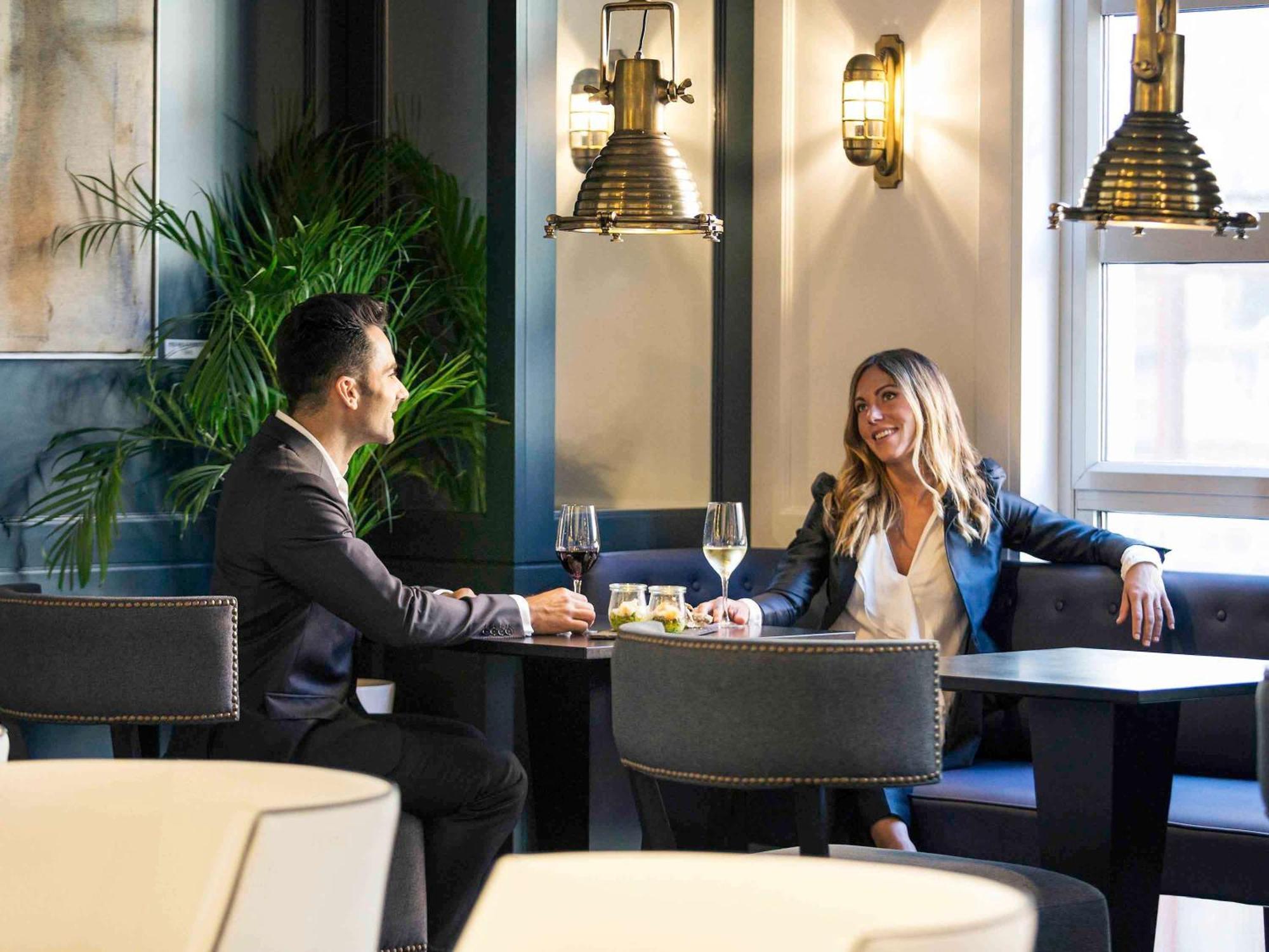 Hotel Mercure Jardines De Albia