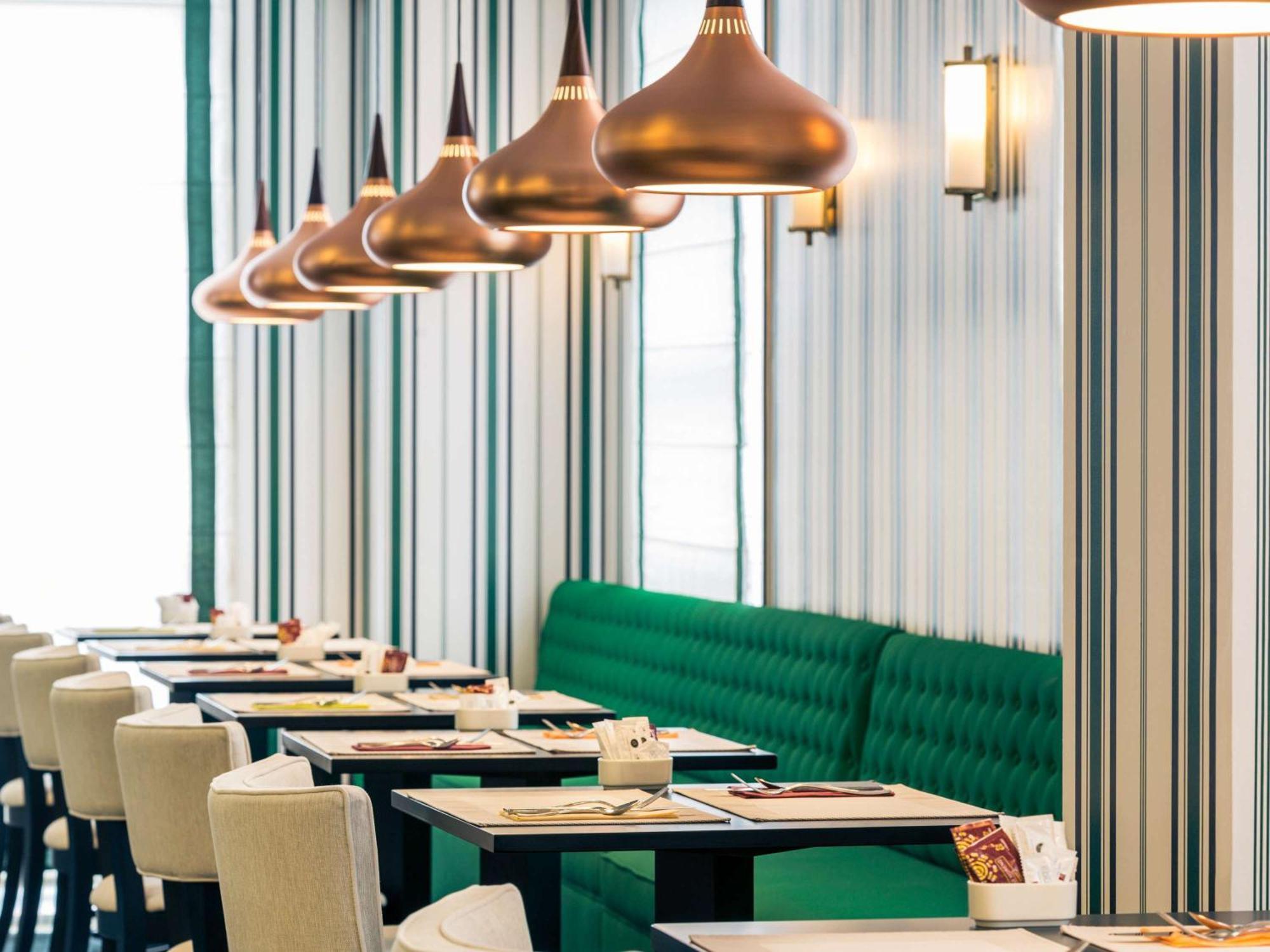Mercure Jardines De Albia Hotel 4*