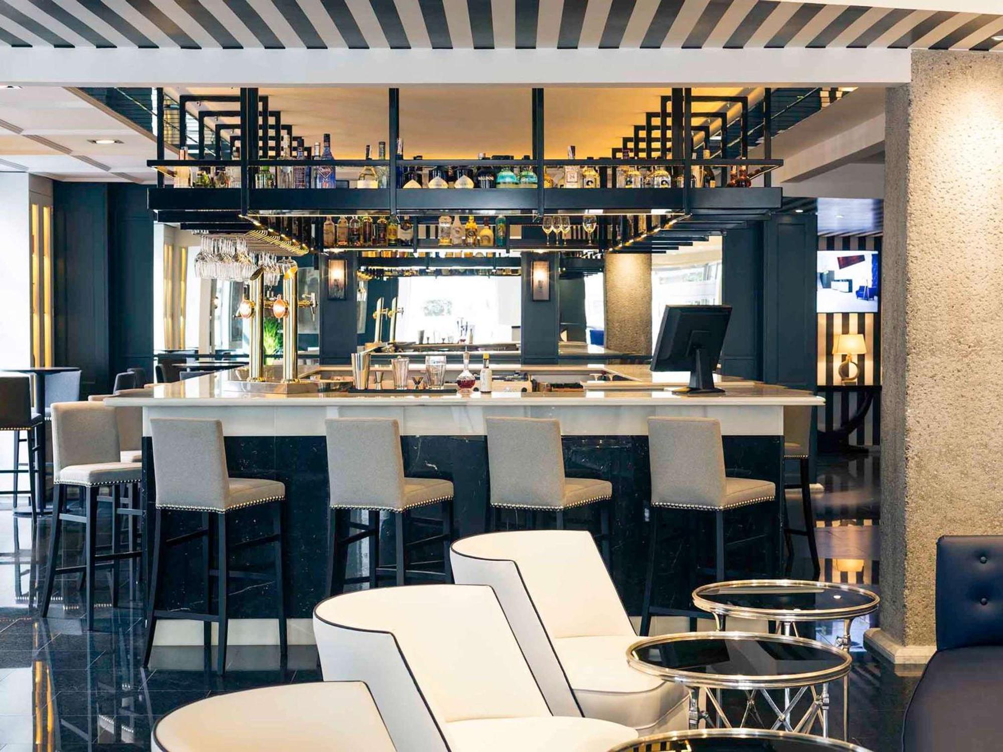 Mercure Jardines De Albia 4*
