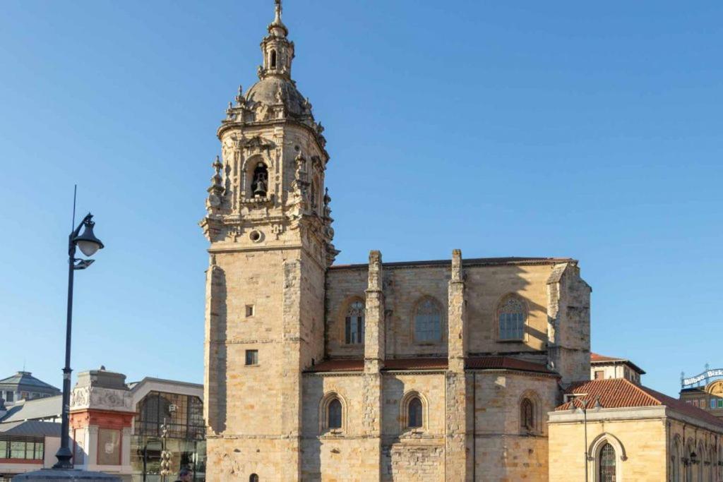 Spacious With Parking In Old Town-Casco Viejo * Bilbao