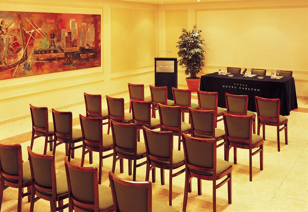 Hotel Carlton