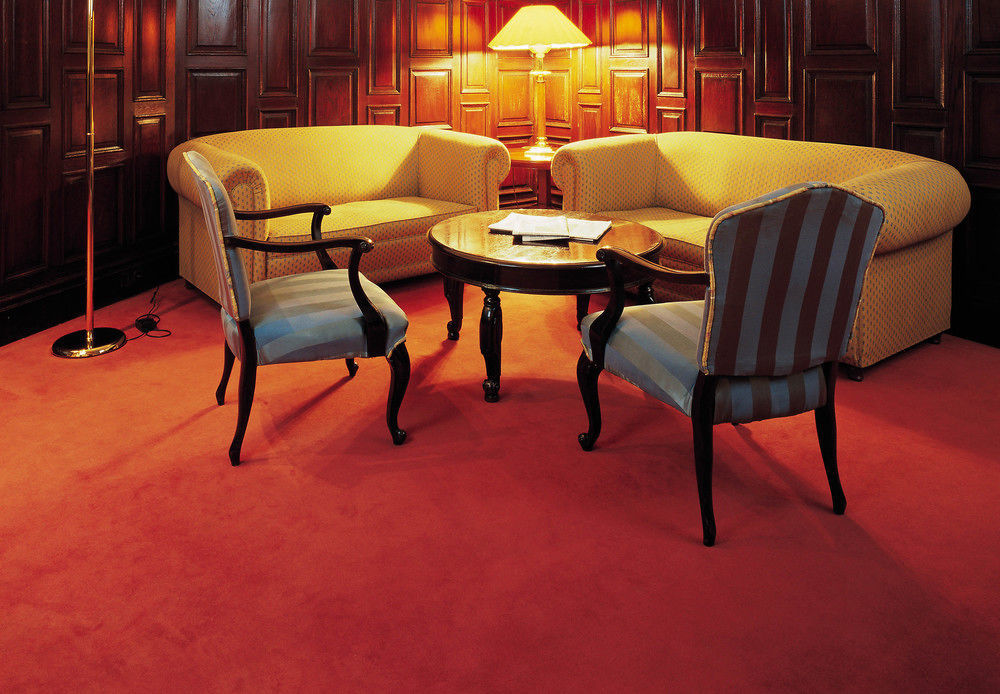 Hotel Carlton