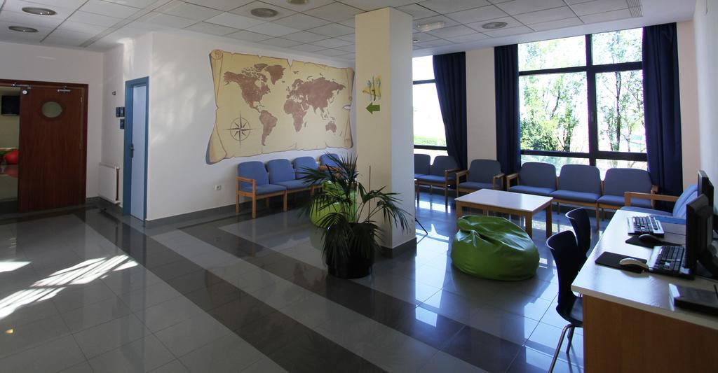 Bilbao Hostel *