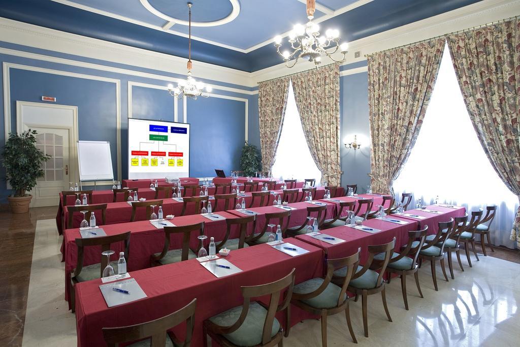 Hotel Carlton 5*