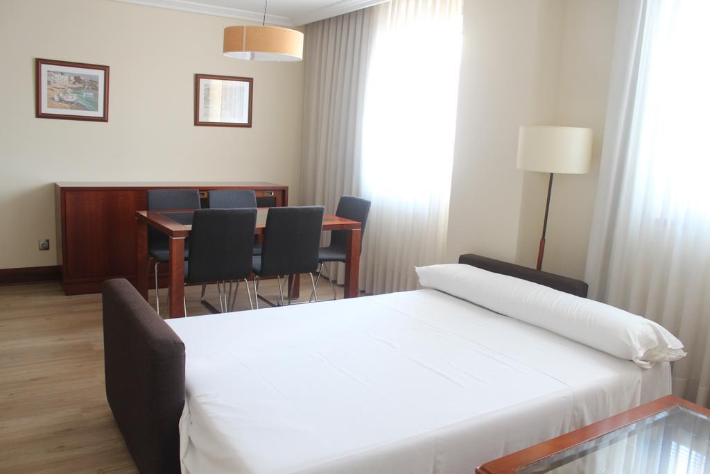 Apartahotel Santiago 3*