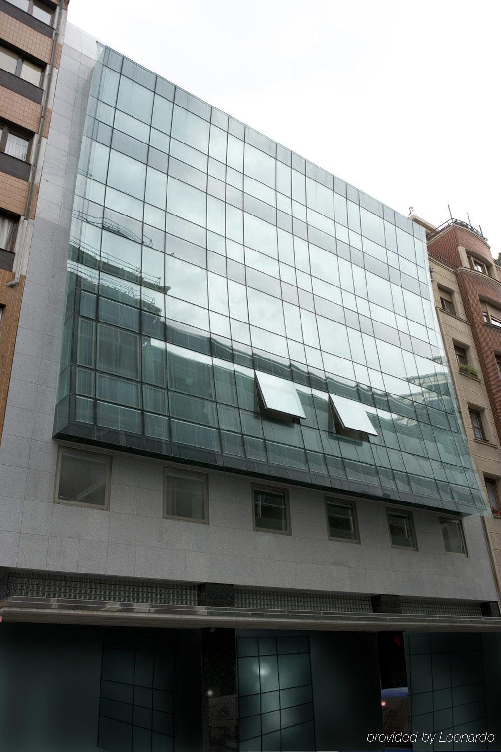 Santiago Apartahotel 3*