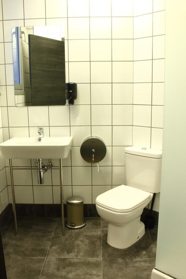 Poshtel - Premium Hostel