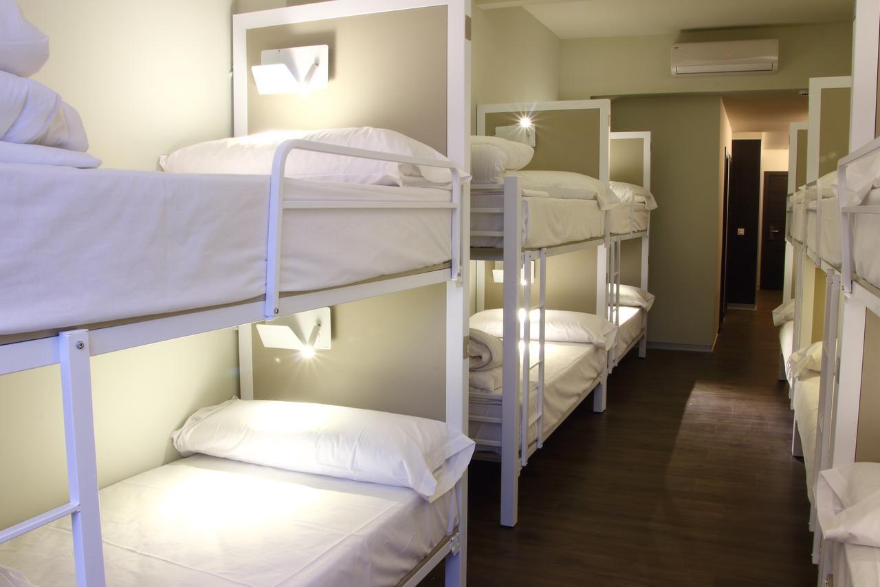 Poshtel - Premium Hostel *