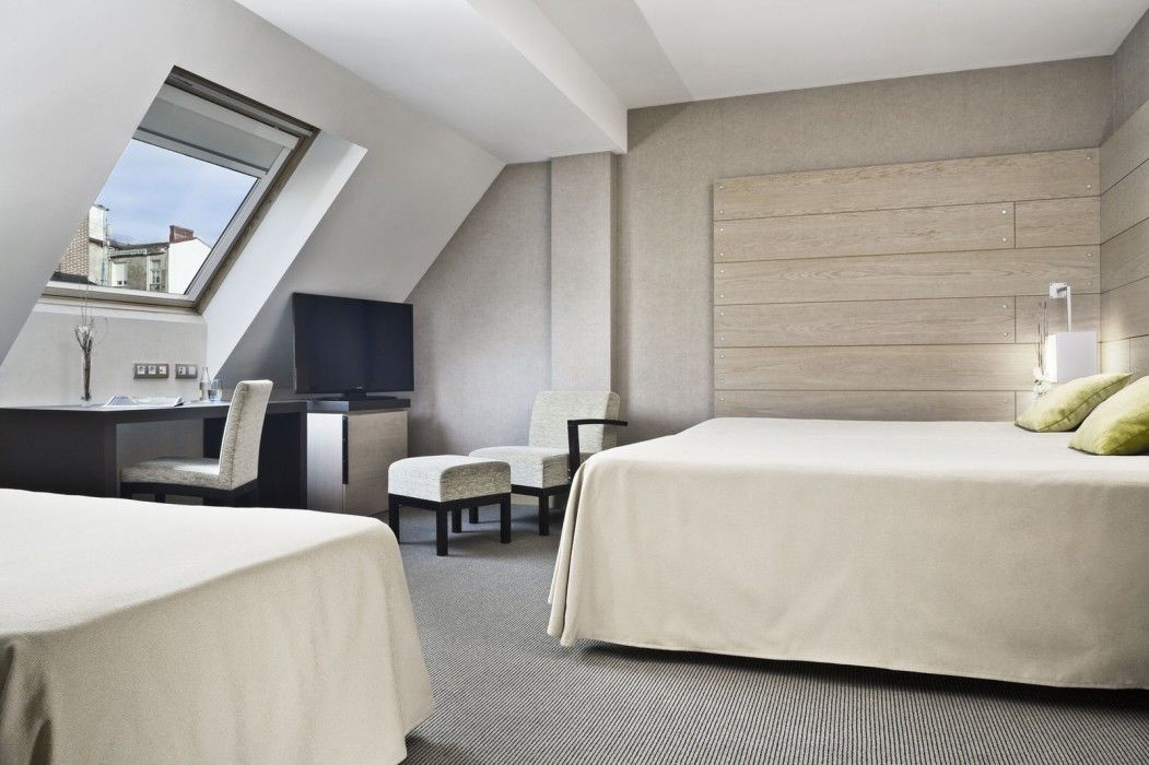 Hotel Hesperia 4*