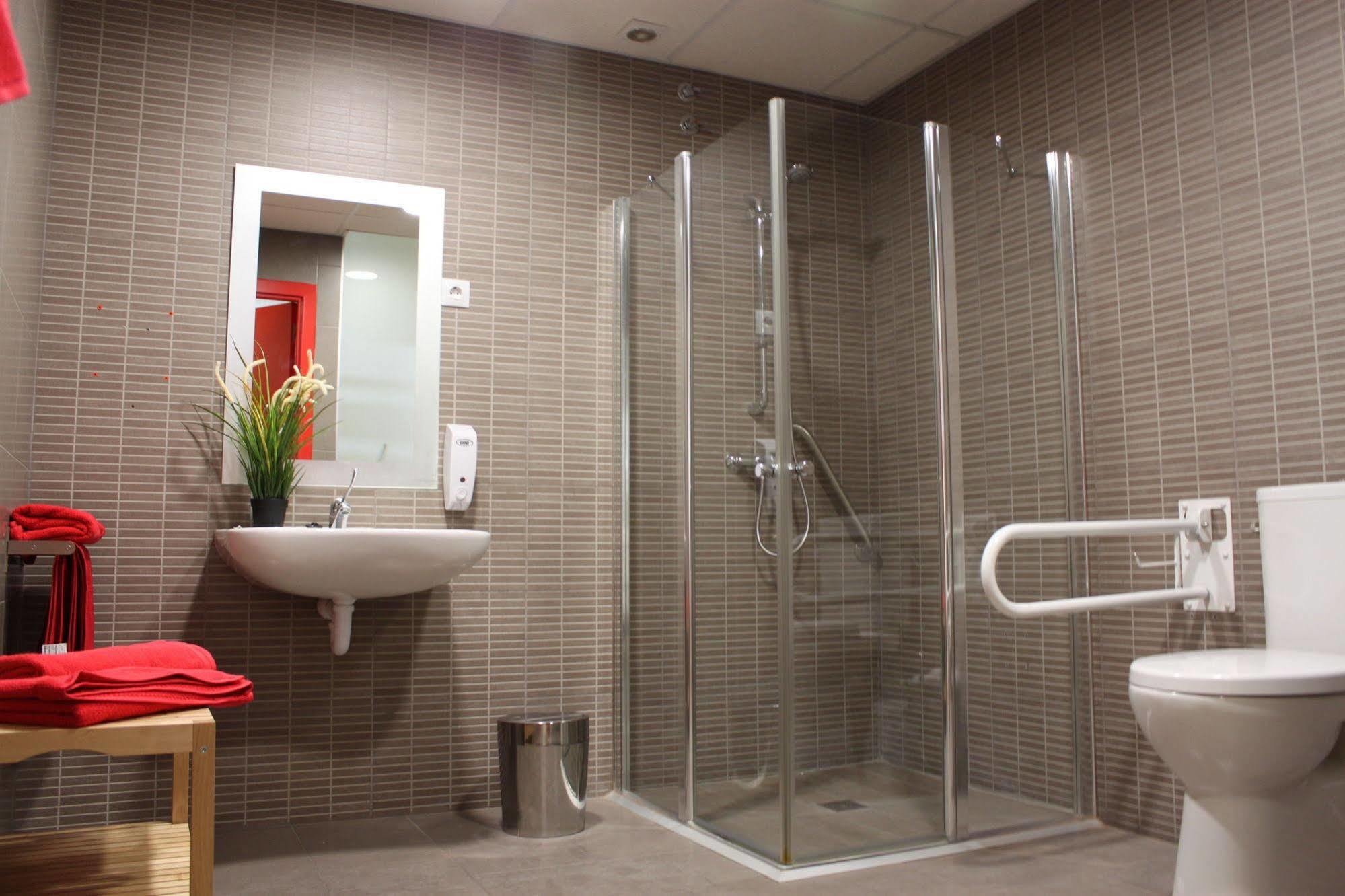 Hostal Bilbao Central Rooms *