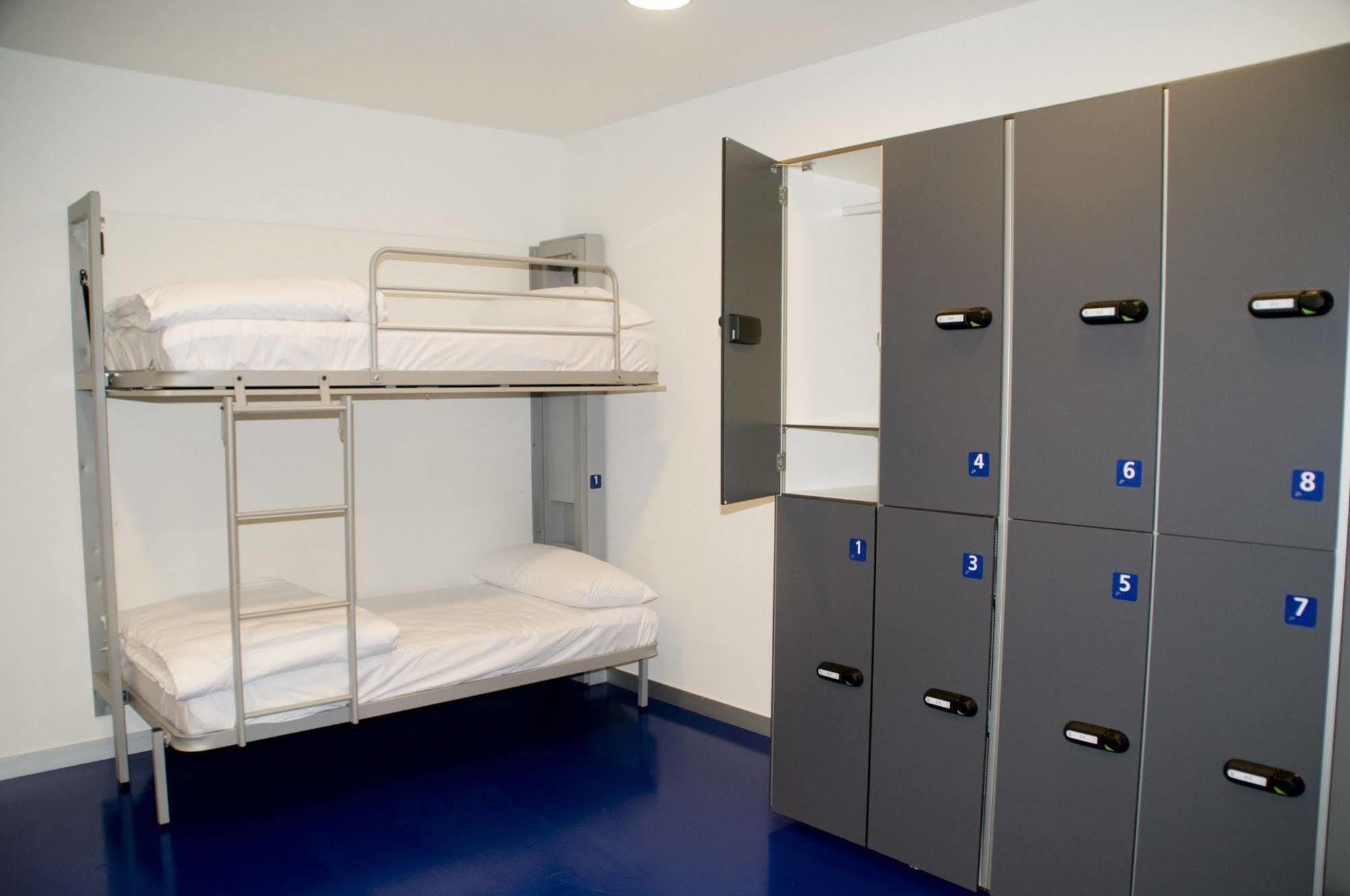 Hostel Bbk Good *
