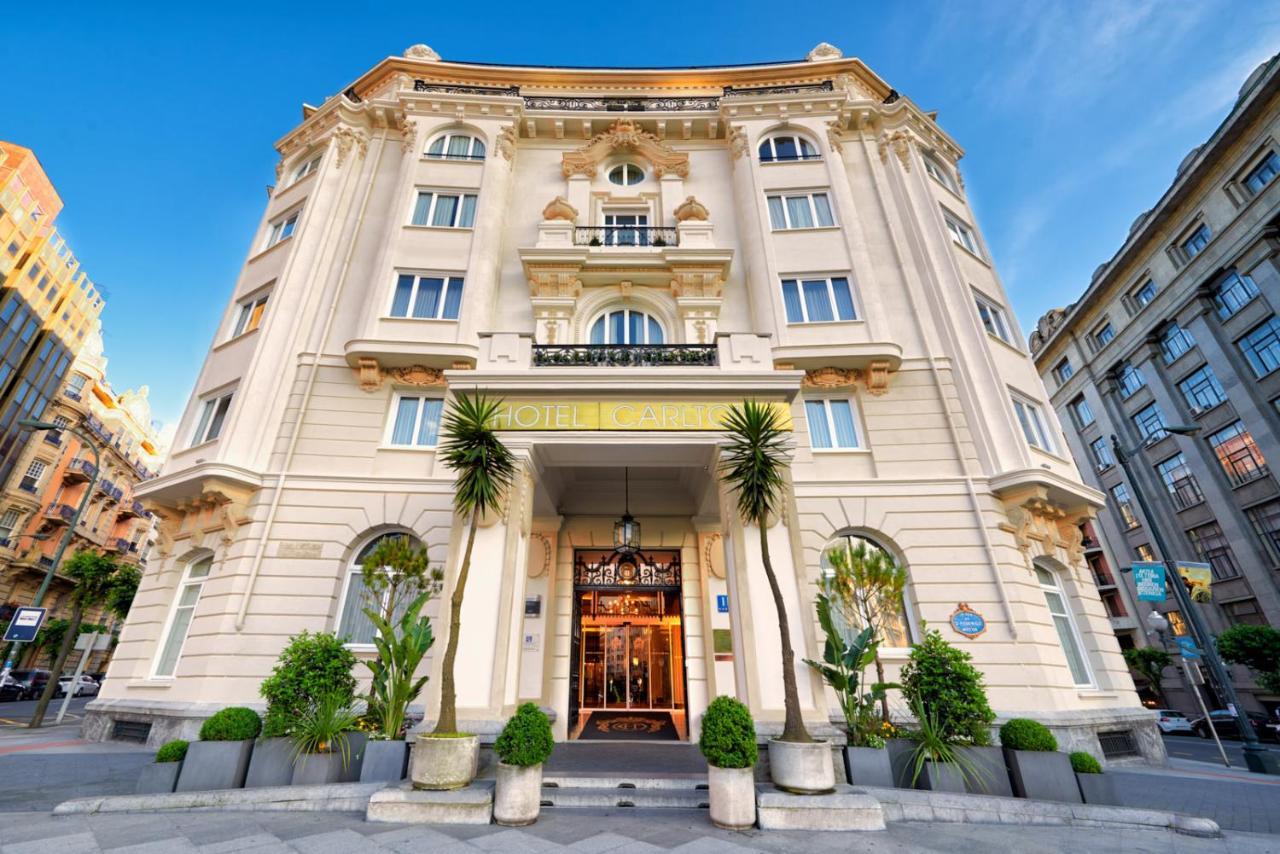Carlton Hotel