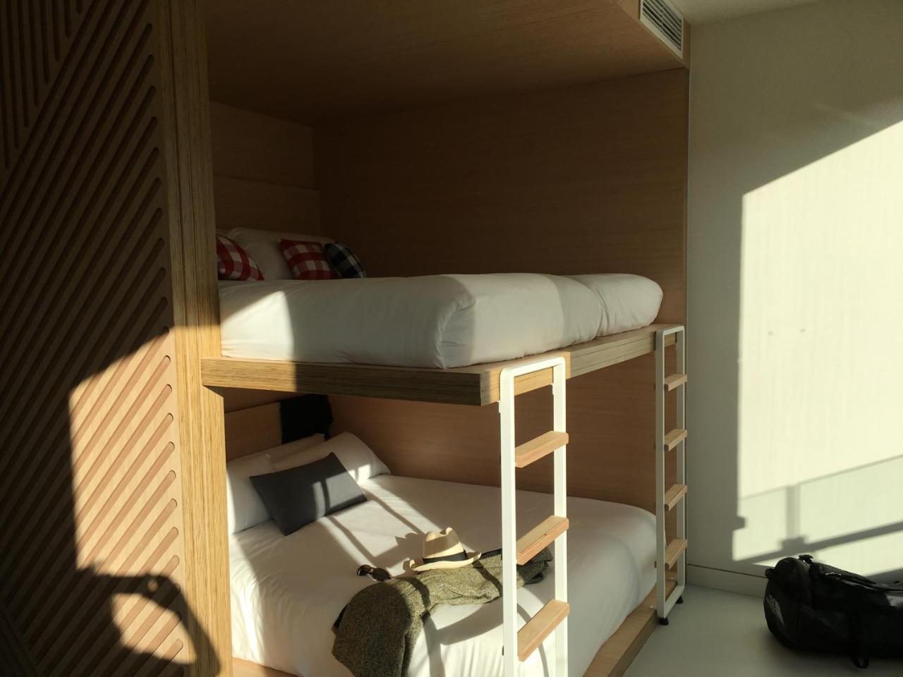 Inside Apartamento *