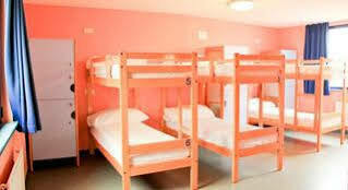Hostal Bilbao Hostel *