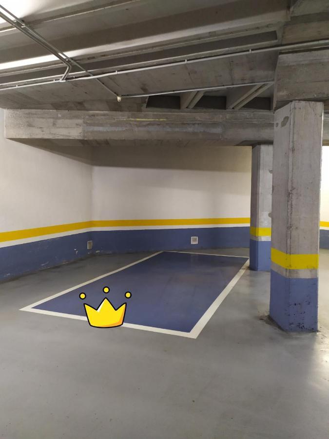Center Parking Apartamento *